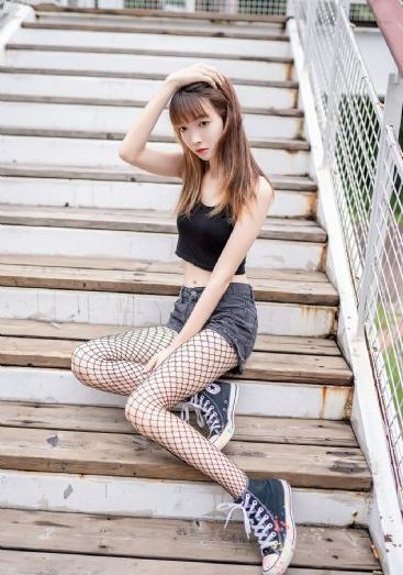 年轻嫂子韩国_1080P电影全集观看